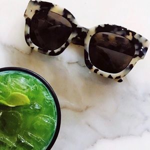 ❌SOLD❌ WYETH Leona Ivory Torte Sunnies